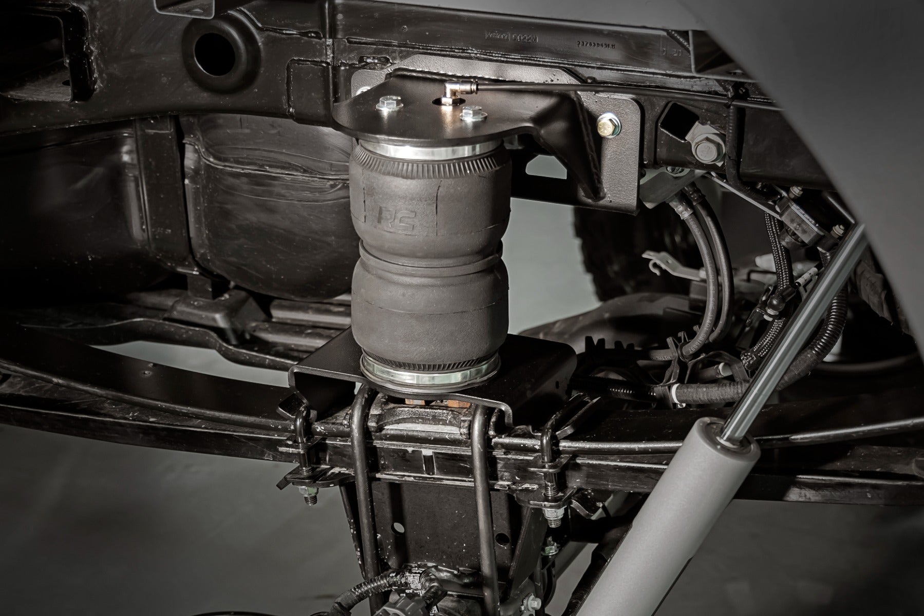 Air Spring Kit w/compressor | 0-6