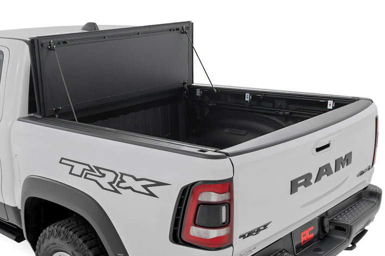 Hard Tri-Fold Flip Up Bed Cover | 6'4