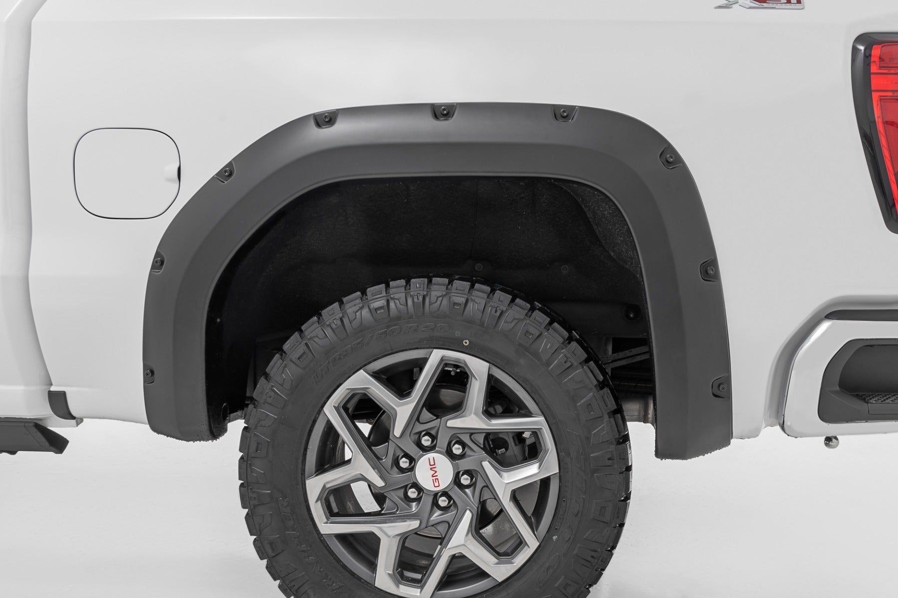 Pocket Fender Flares | GA0 Pacific Blue | GMC Sierra 1500 2WD/4WD (2019-2026)