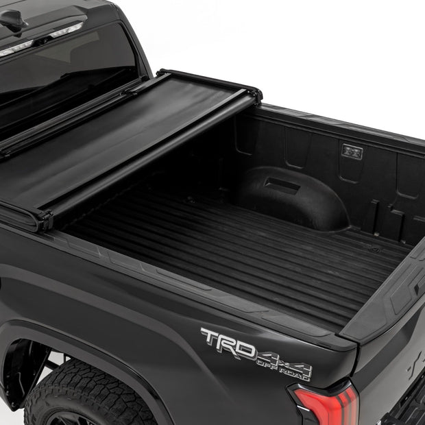 Soft Tri-Fold Bed Cover | With & W/O OE Rails | 6'7" Bed | Toyota Tundra (22-26)