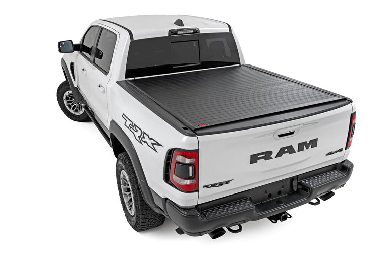 Hard Roll Up Bed Cover | 5'7
