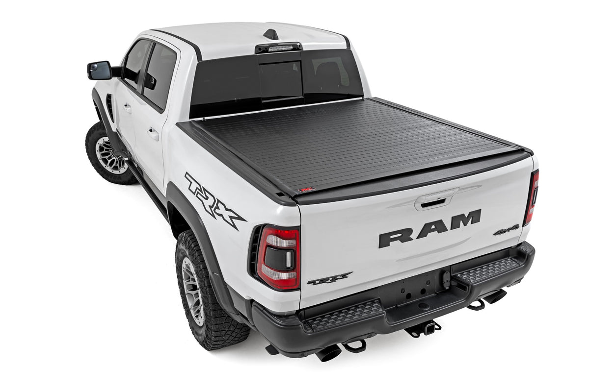 Hard Roll Up Bed Cover | 5'7