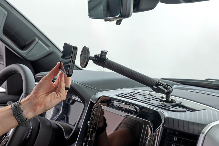 Dash Mount | 8