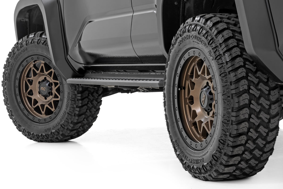 Rough Country 78 Series Wheel | Simulated Beadlock | Bronze/Black | 18x9 | 5x5.5 | -12mm